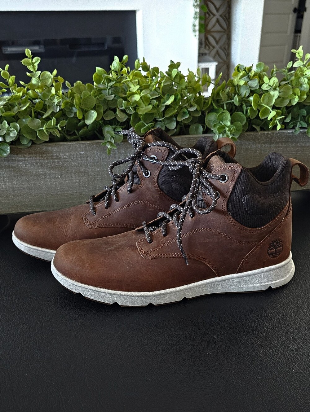 Timberland Brown Leather Chukka Boots Sneaker Hybrid Men's Sz 8.5 & 9 - Picture 2 of 11